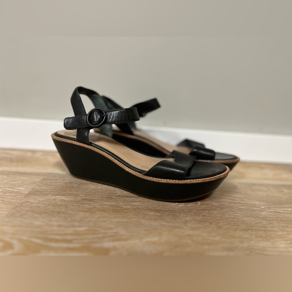 Camper Black Wedge Shoes with Strappy Design and Comfort Fit